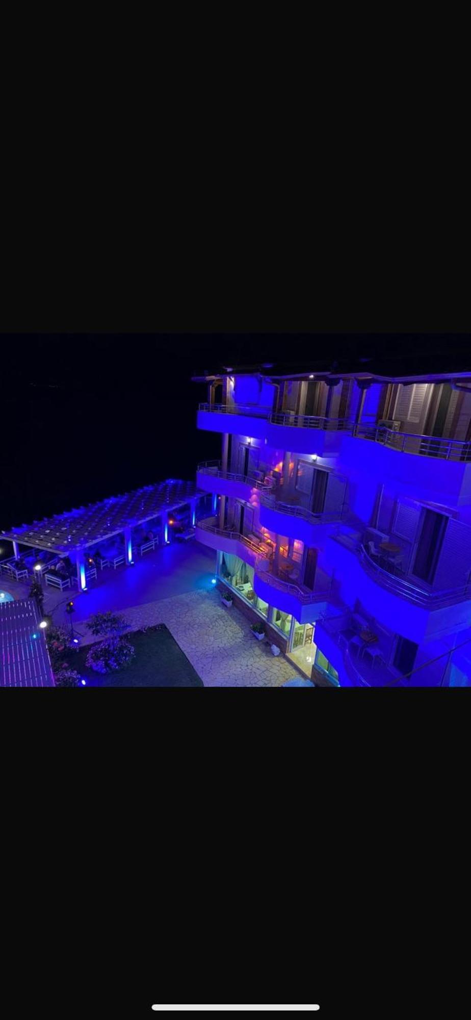 Hotel Vila Kafe Lukovë Exteriér fotografie