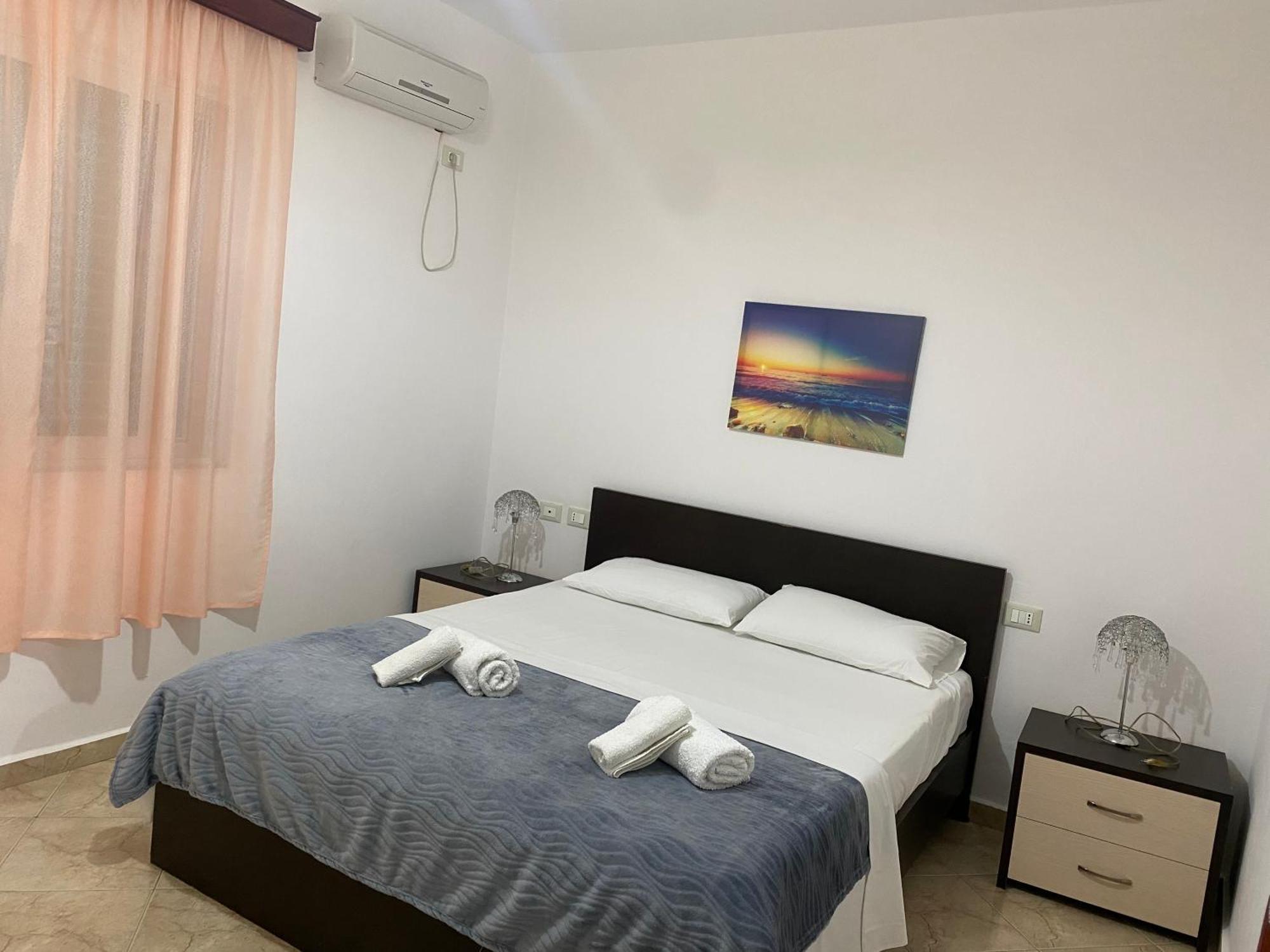 Hotel Vila Kafe Lukovë Exteriér fotografie